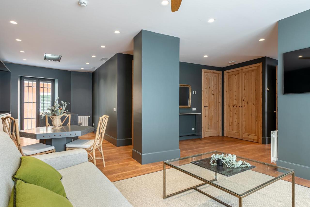Green-Apartments Reales Atarazanas Suites Seville Ngoại thất bức ảnh
