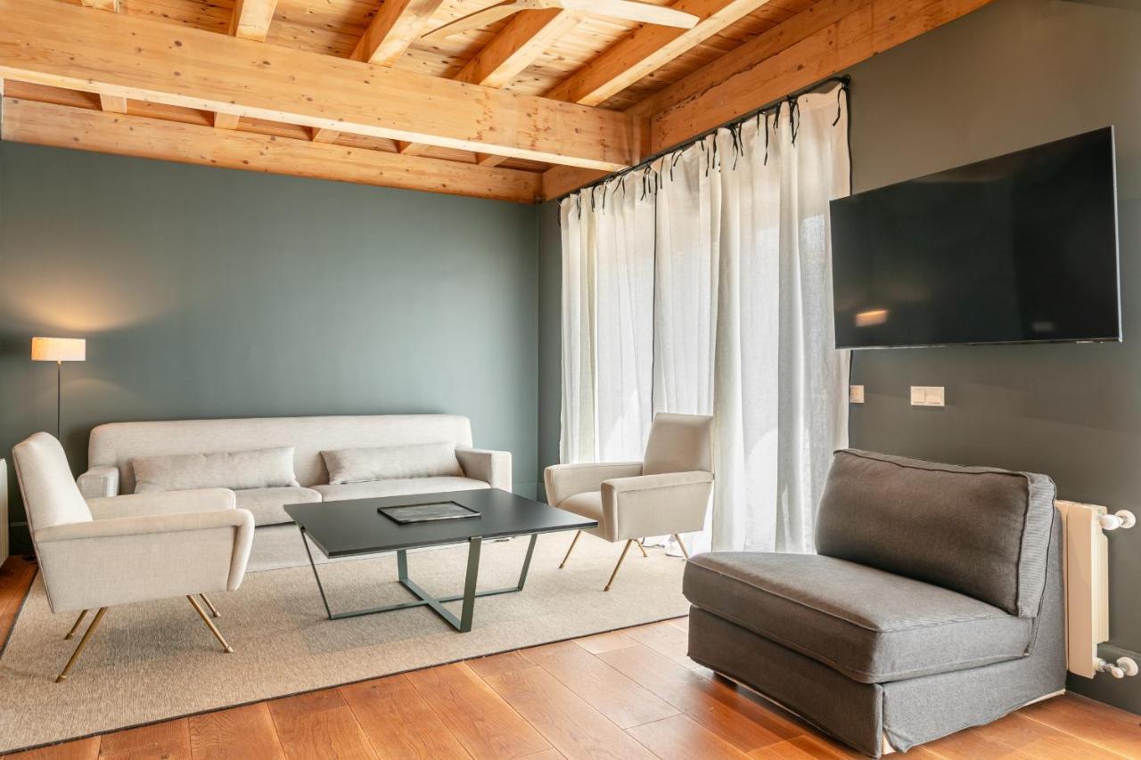 Green-Apartments Reales Atarazanas Suites Seville Ngoại thất bức ảnh