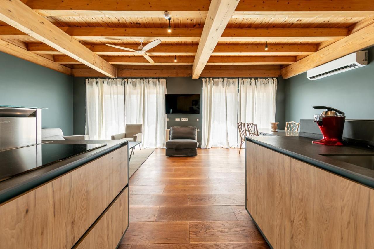 Green-Apartments Reales Atarazanas Suites Seville Ngoại thất bức ảnh