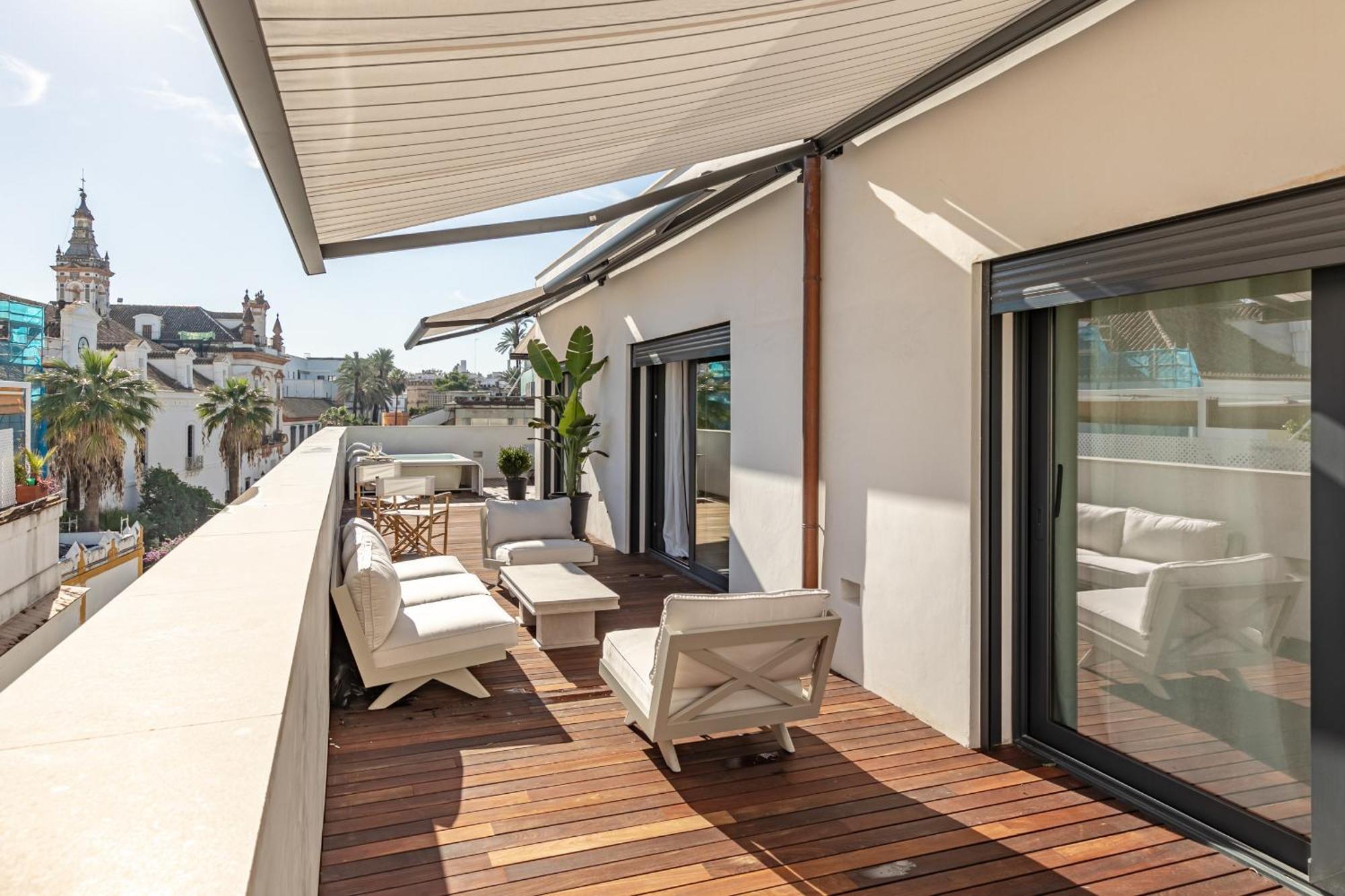 Green-Apartments Reales Atarazanas Suites Seville Ngoại thất bức ảnh